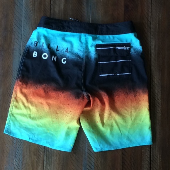 Billabong Swim Board Shorts - Picture 3 of 4